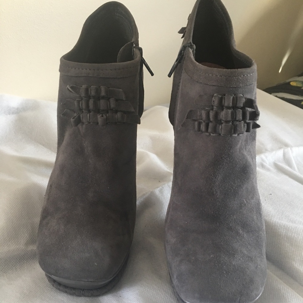 John Galliano!!! Booties in good condition